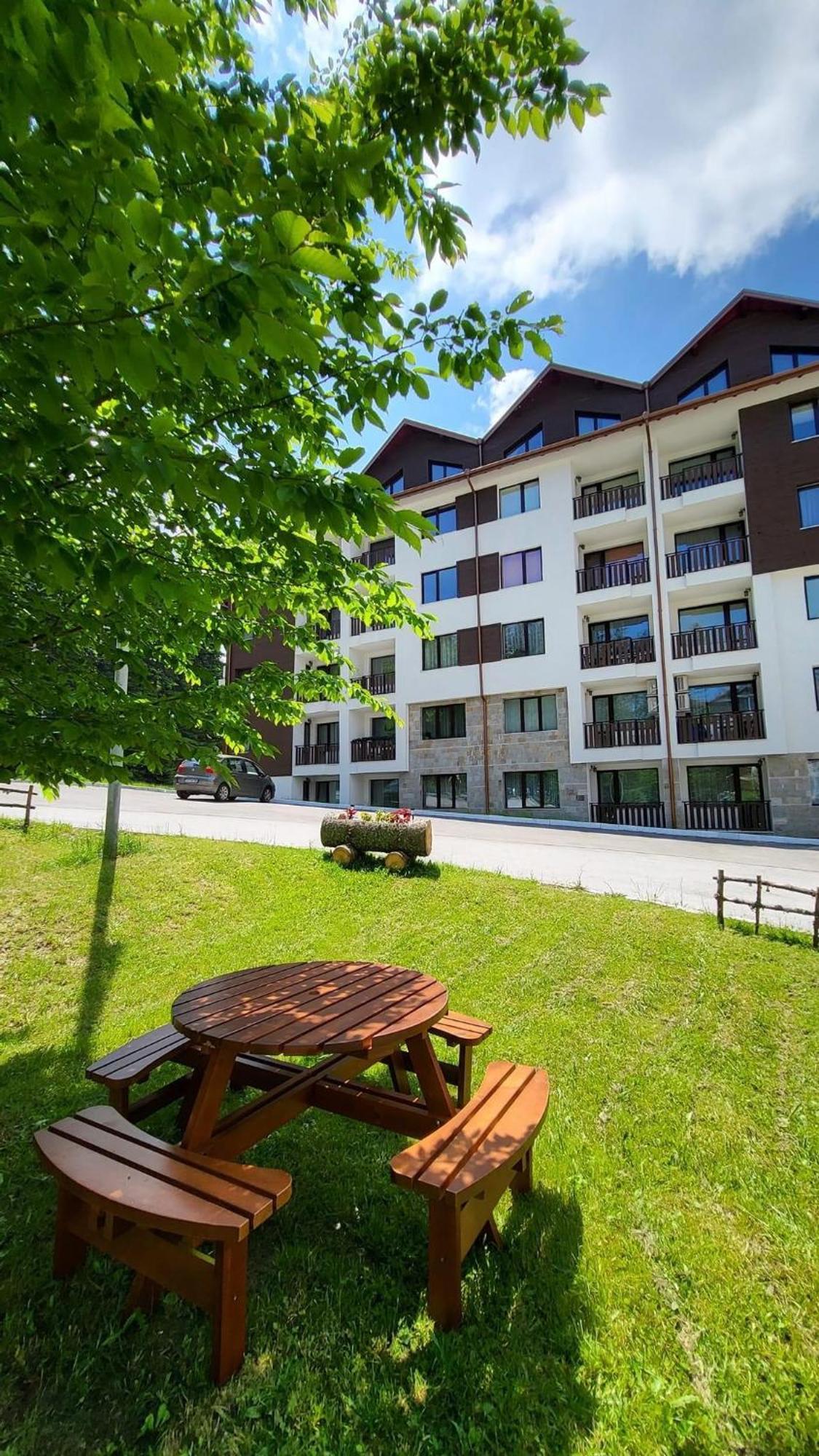 Pm Services Borovets Garden Apartments Dış mekan fotoğraf
